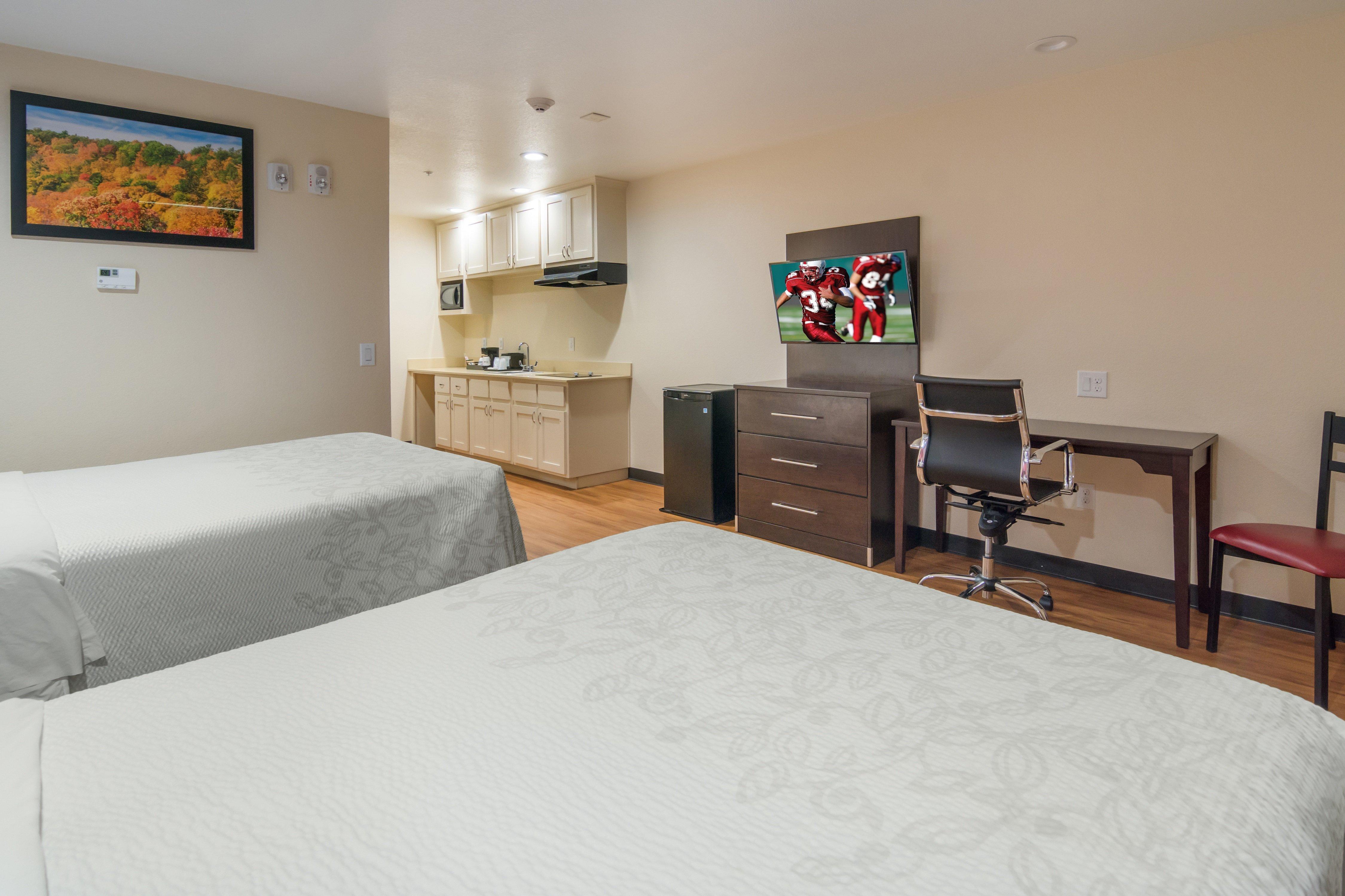 Red Roof Inn Plus+ Fort Worth - Burleson Bagian luar foto