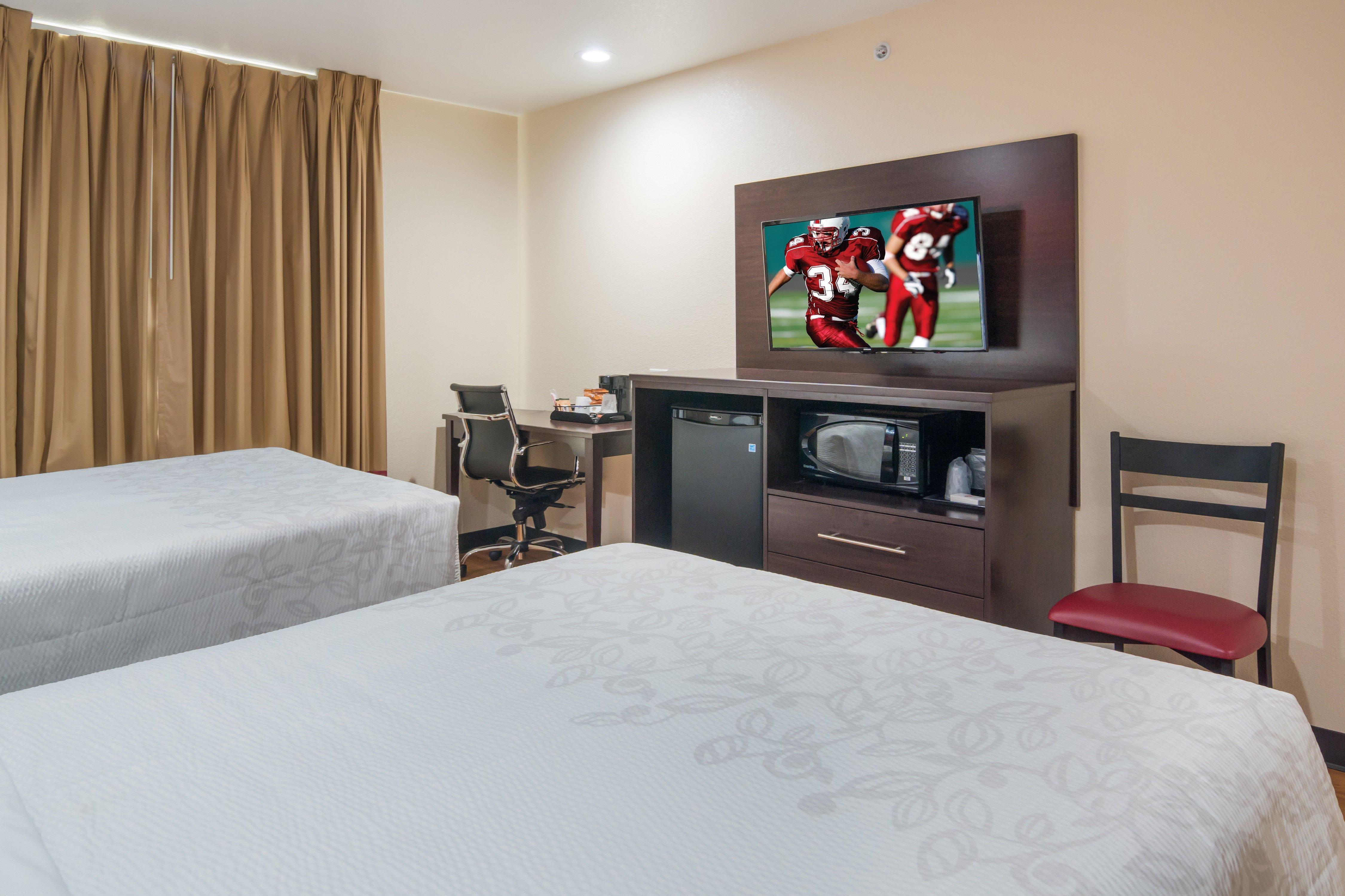 Red Roof Inn Plus+ Fort Worth - Burleson Bagian luar foto