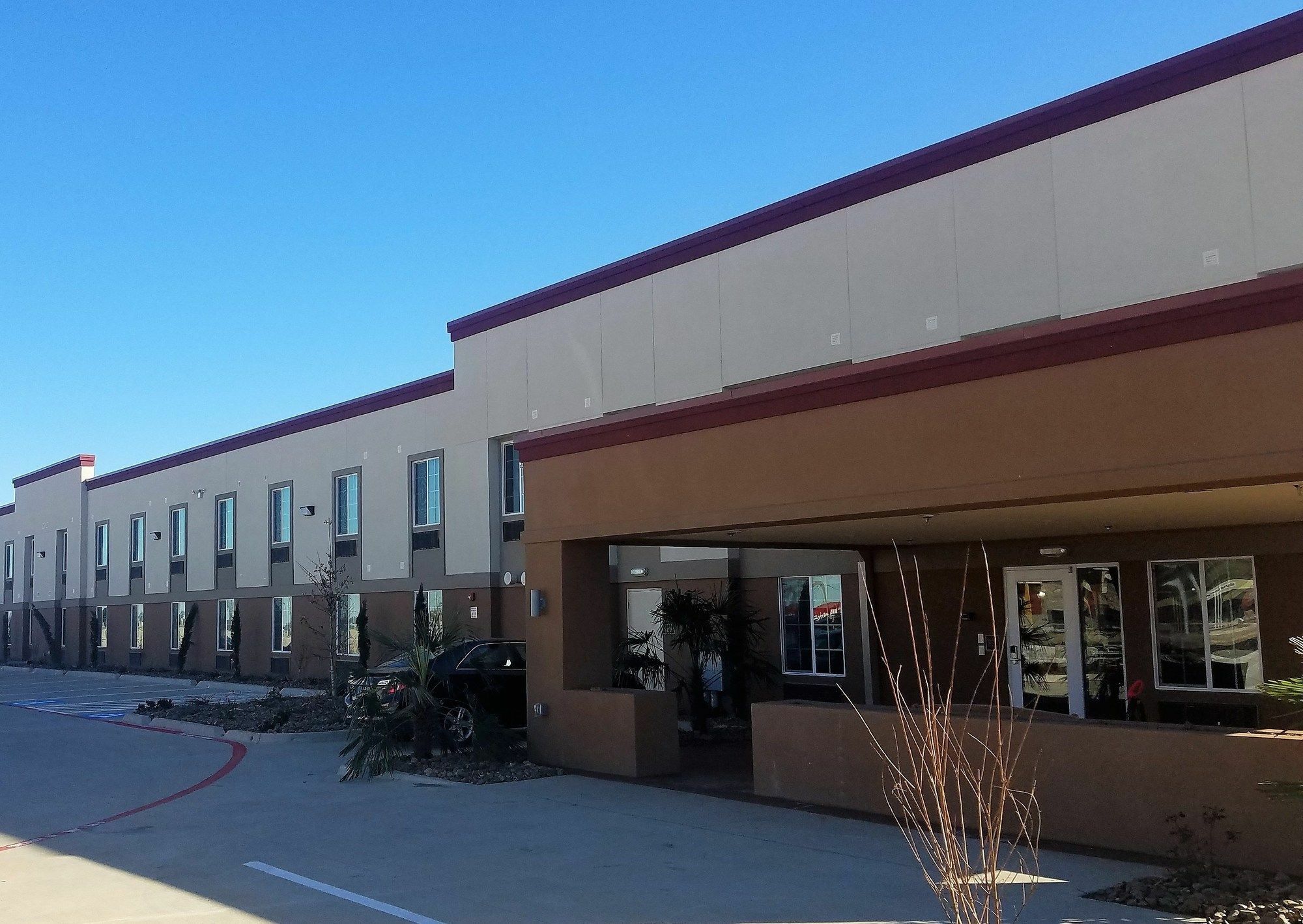 Red Roof Inn Plus+ Fort Worth - Burleson Bagian luar foto